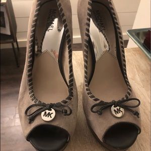 Michael Kors Heels Suede